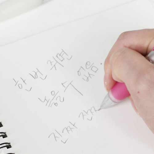 유니 미쯔비시 알파겔 흔들샤프 0.5mm 낱개 M5-617